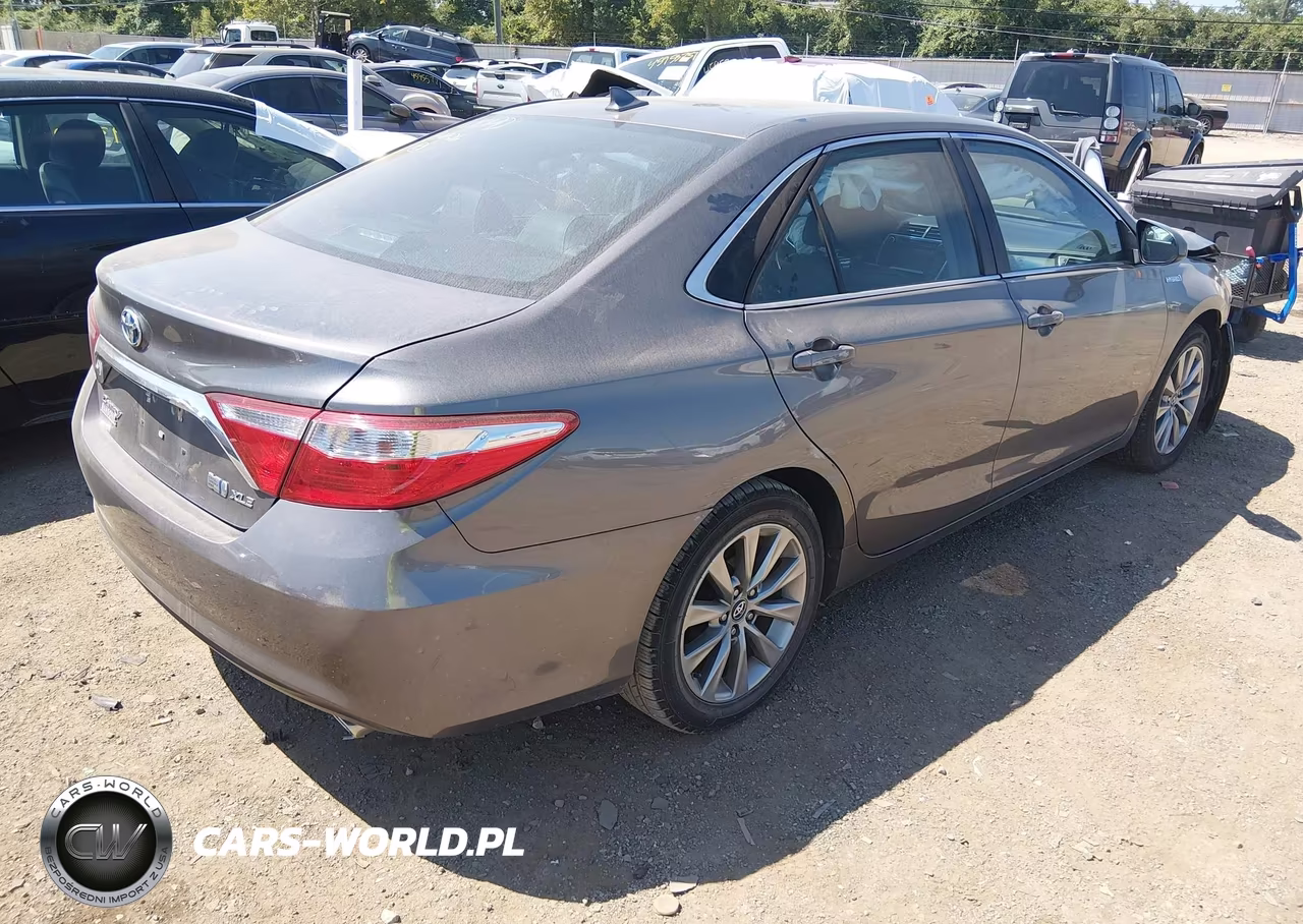 2017 Toyota Camry Hybrid Xle VIN:4T1BD1FK8HU228744 - 4