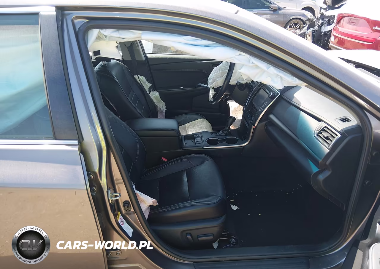 2017 Toyota Camry Hybrid Xle VIN:4T1BD1FK8HU228744 - 5