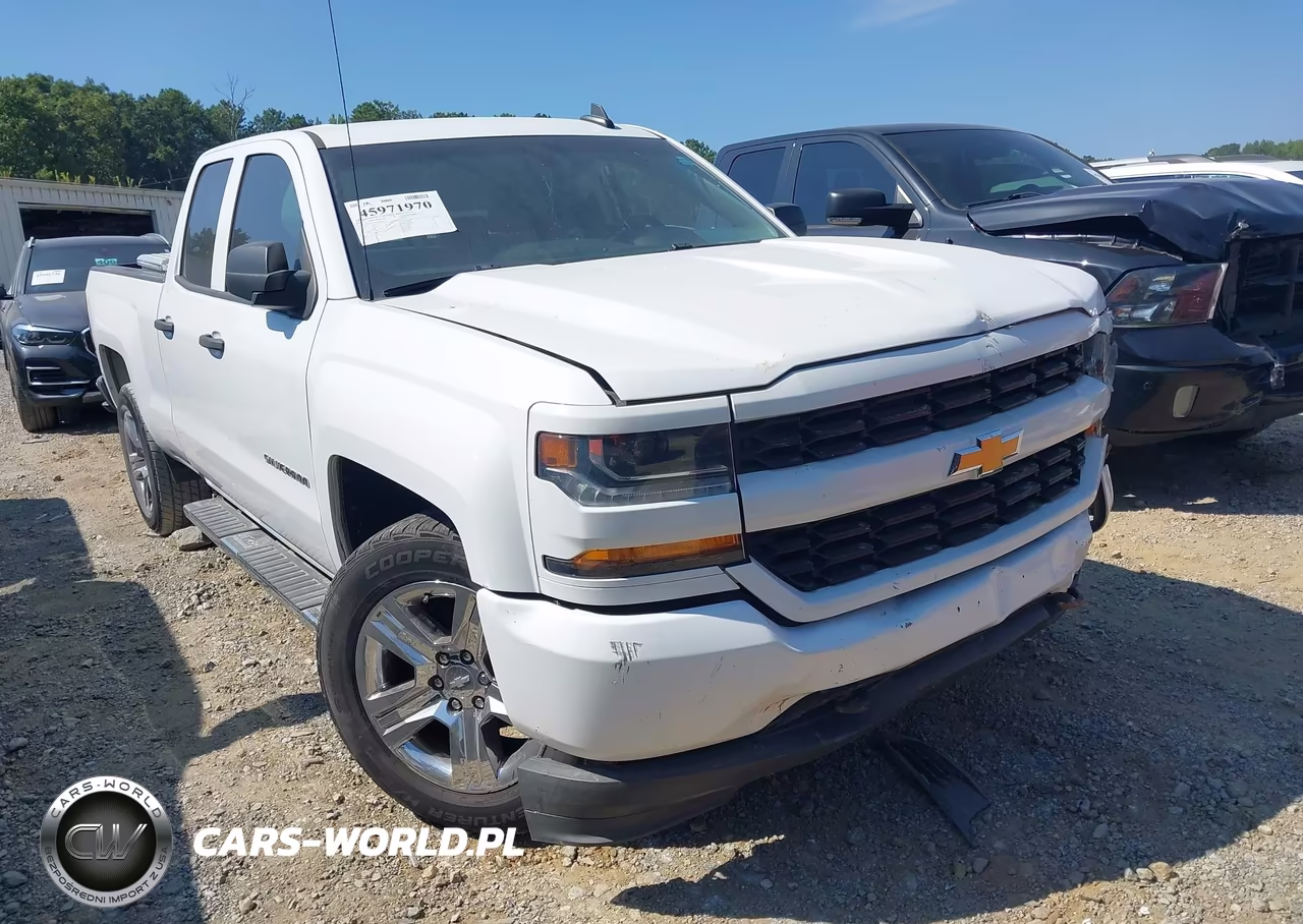 2017 Chevrolet Silverado 1500 Custom – zdjęcie 1 z 16