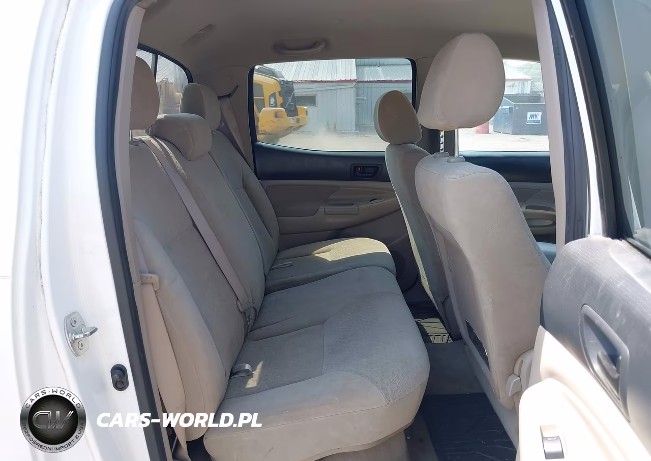 2005 Toyota Tacoma Prerunner V6 VIN:3TMKU72N95M004471 - 8