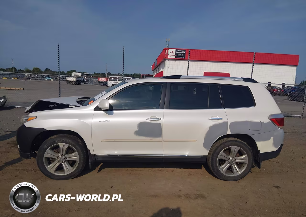 2011 Toyota Highlander Limited V6 VIN:5TDYK3EH7BS049631 - 14