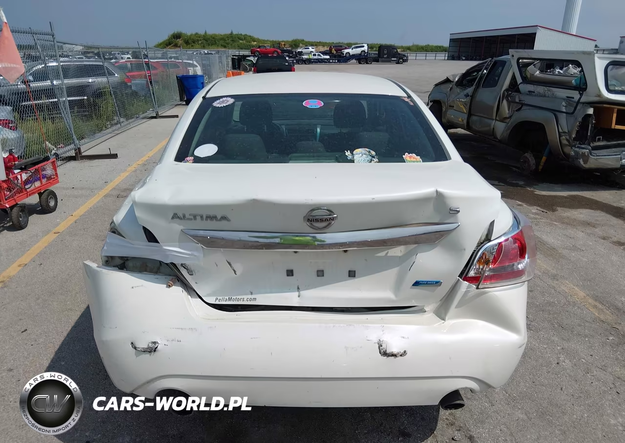 2014 Nissan Altima 2.5 S VIN:1N4AL3AP3EN245495 - 6