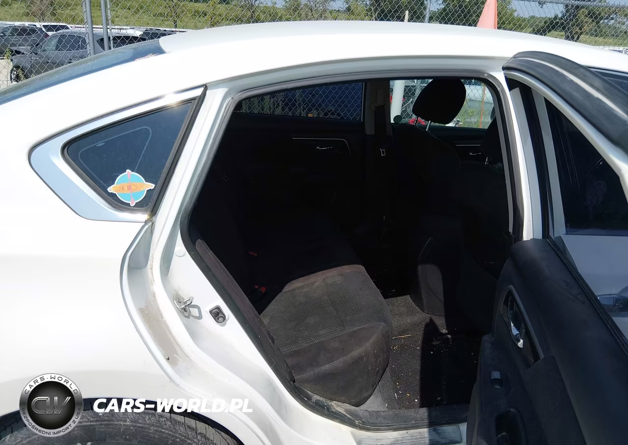 2014 Nissan Altima 2.5 S VIN:1N4AL3AP3EN245495 - 8