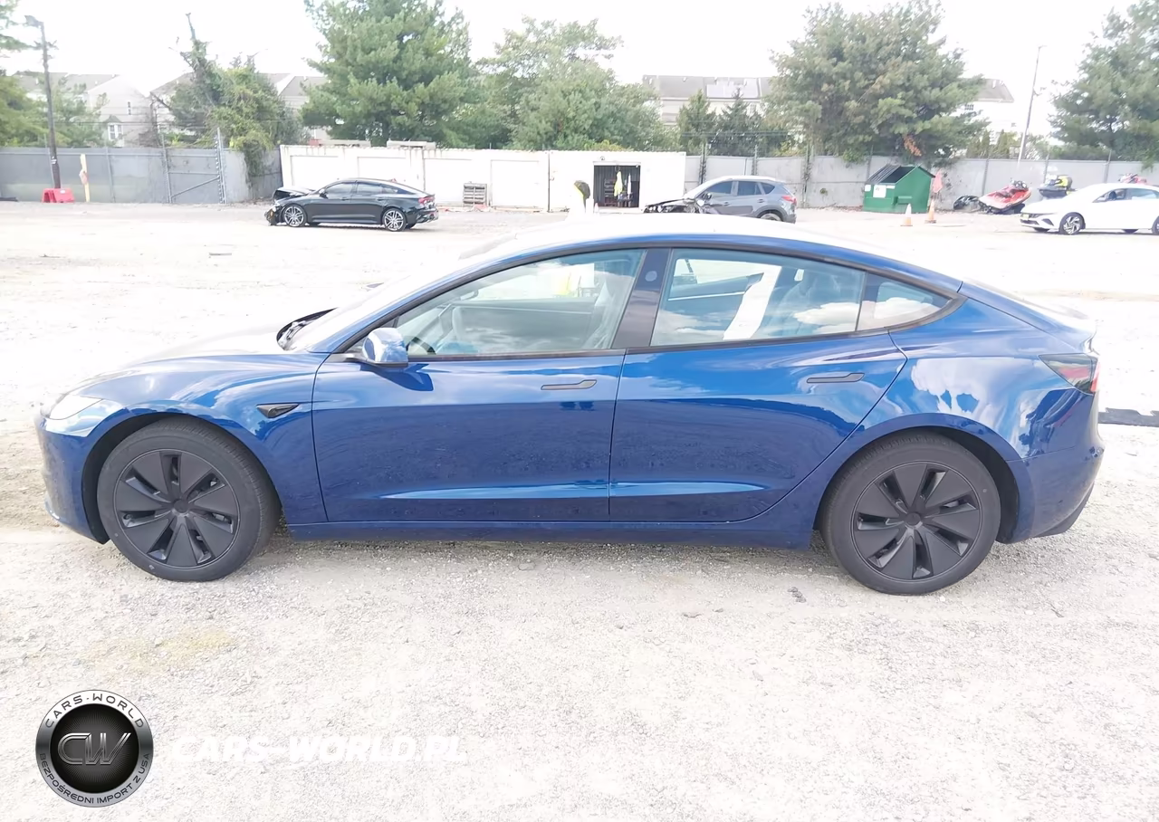 2025 Tesla Model 3 Long Range All-Wheel Drive VIN:5YJ3E1EB0SF904210 - 13
