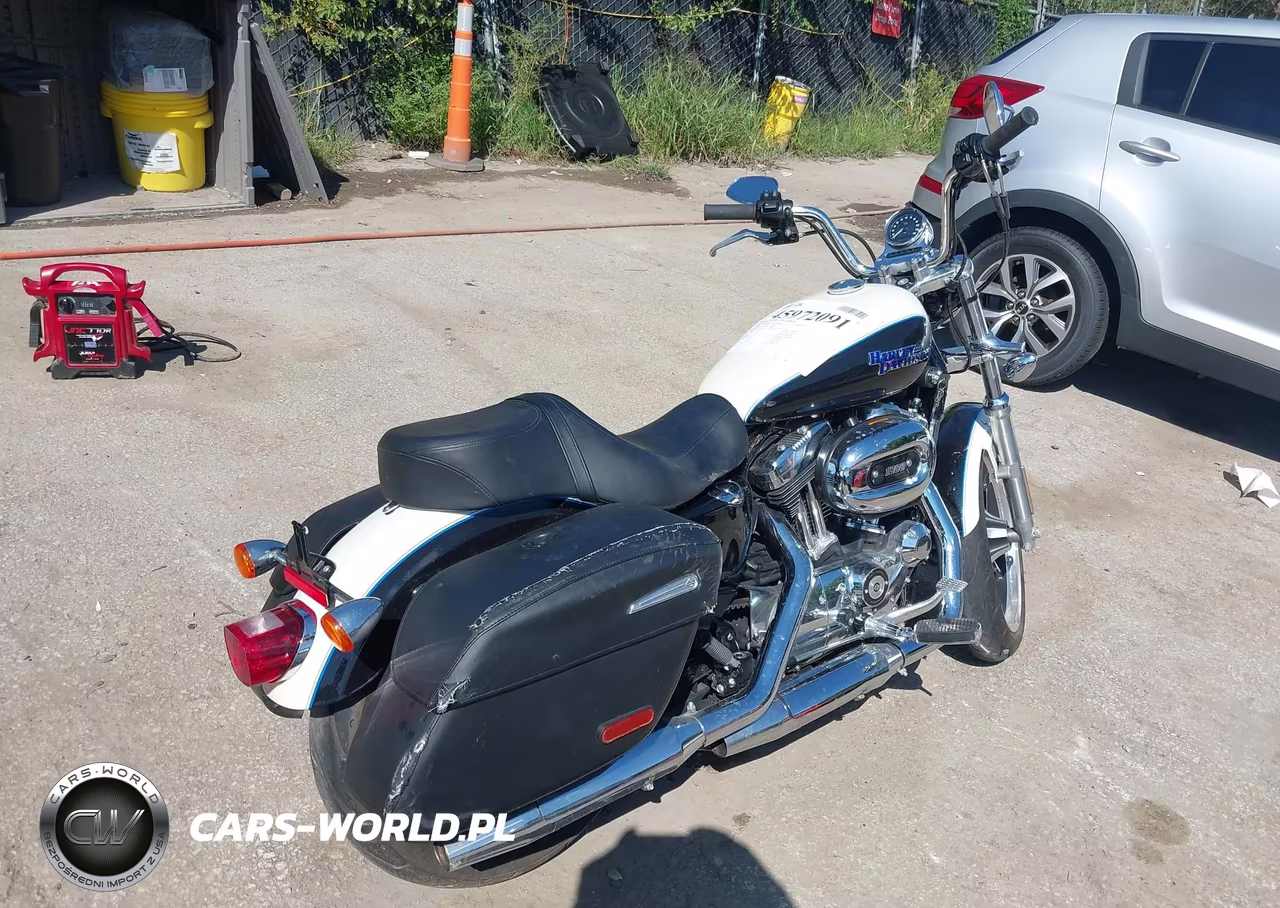 2014 Harley-Davidson Xl1200 T VIN:1HD1LL323EC429695 - 4
