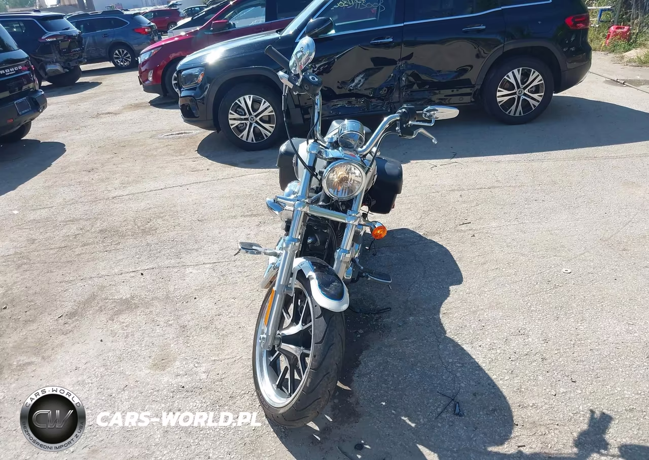 2014 Harley-Davidson Xl1200 T VIN:1HD1LL323EC429695 - 5