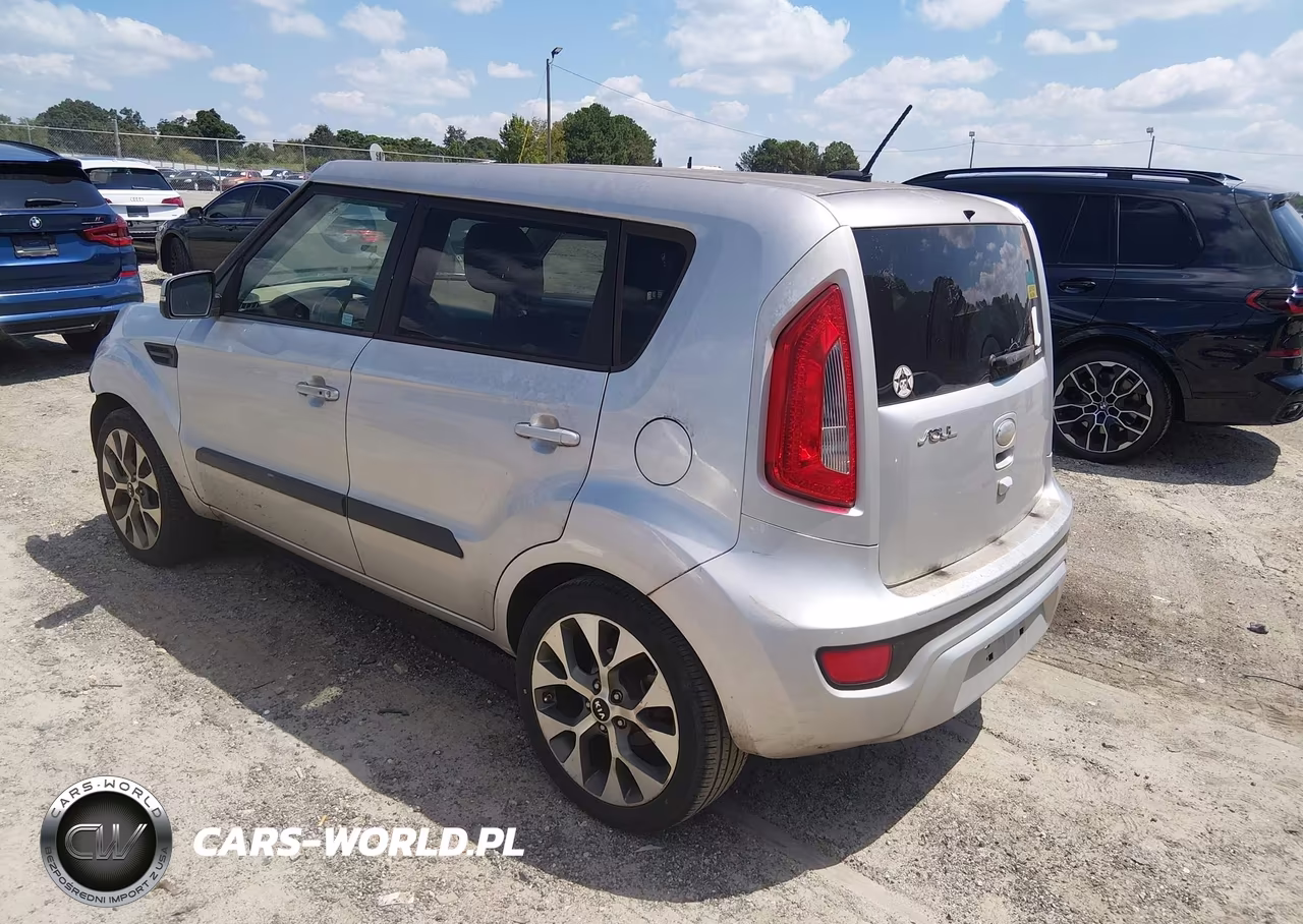 2013 Kia Soul ! VIN:KNDJT2A68D7639931 - 3