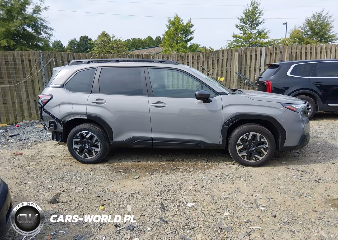 2025 Subaru Forester Premium VIN:JF2SLDDC4SH535768 - 14