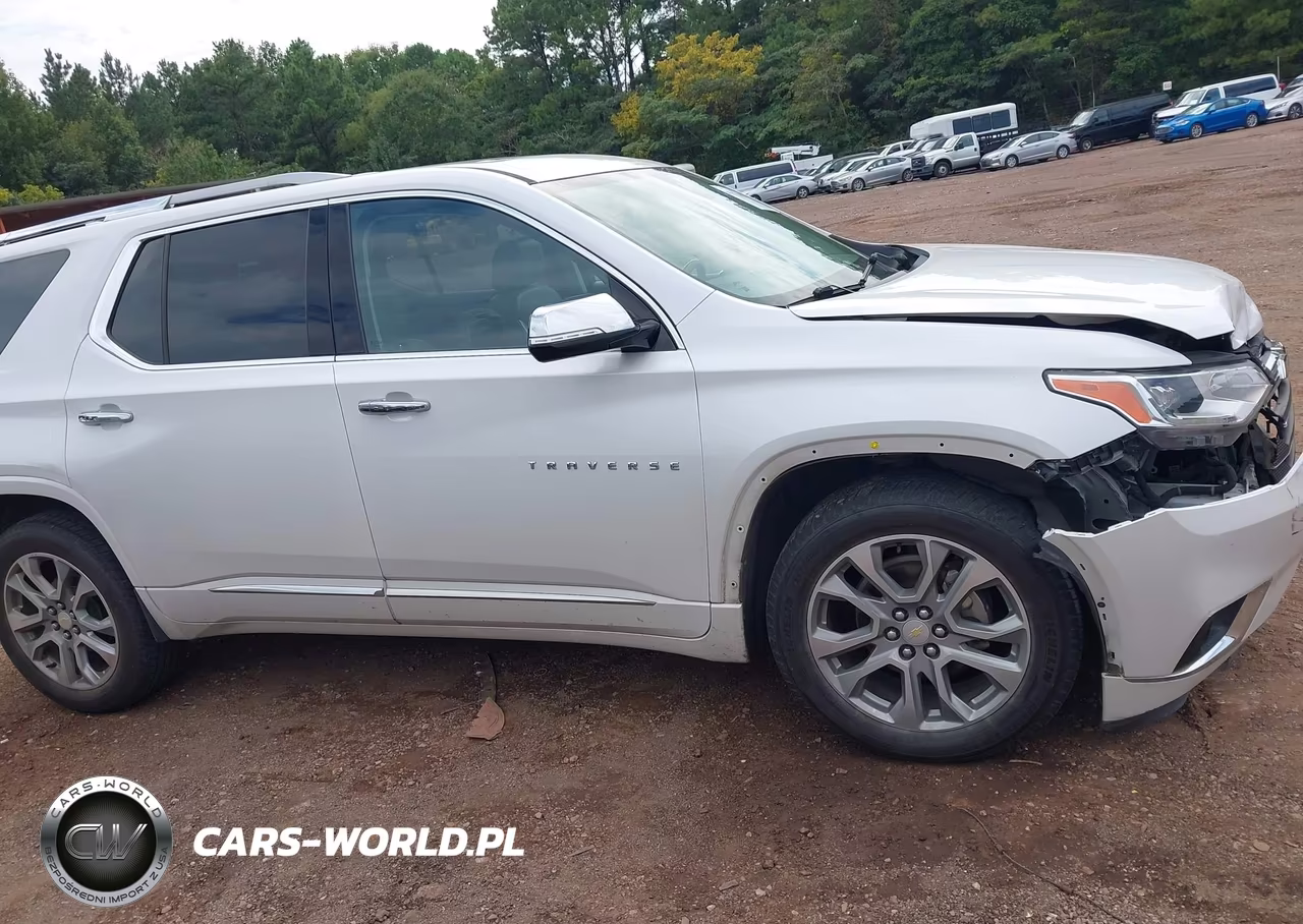2018 Chevrolet Traverse Premier VIN:1GNERKKW9JJ215243 - 13