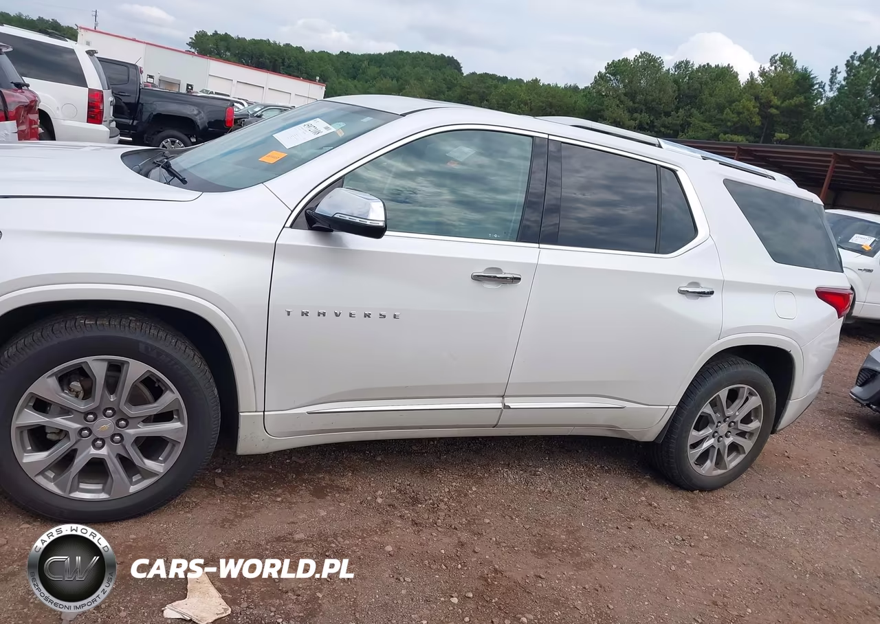 2018 Chevrolet Traverse Premier VIN:1GNERKKW9JJ215243 - 14