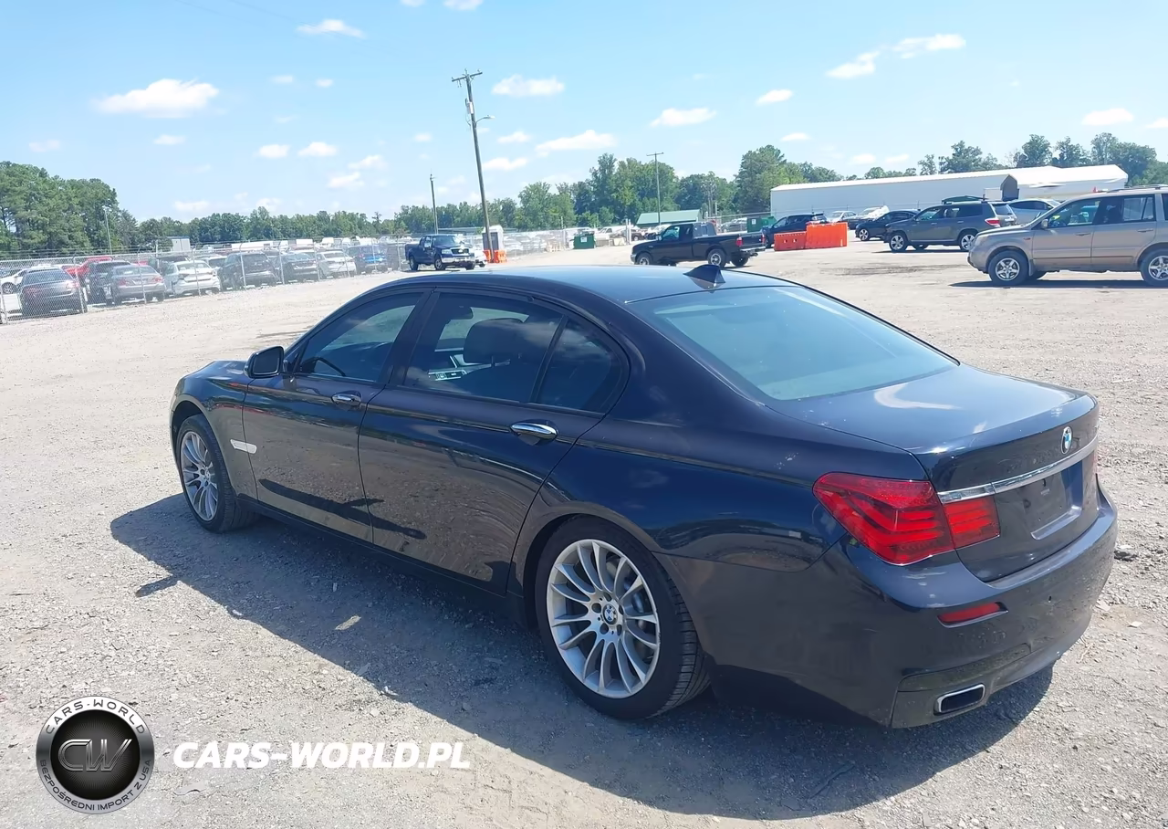 2015 BMW 740 Li VIN:WBAYE4C50FD946908 - 3