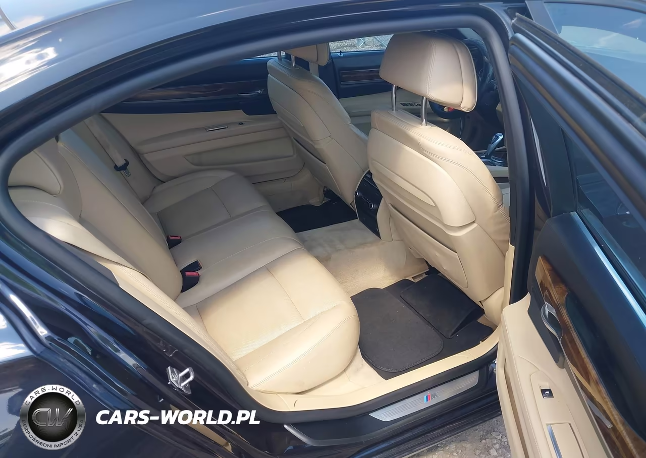 2015 BMW 740 Li VIN:WBAYE4C50FD946908 - 8
