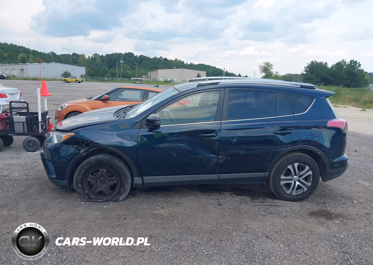 2018 Toyota Rav4 Le VIN:JTMZFREV4JJ187527 - 14