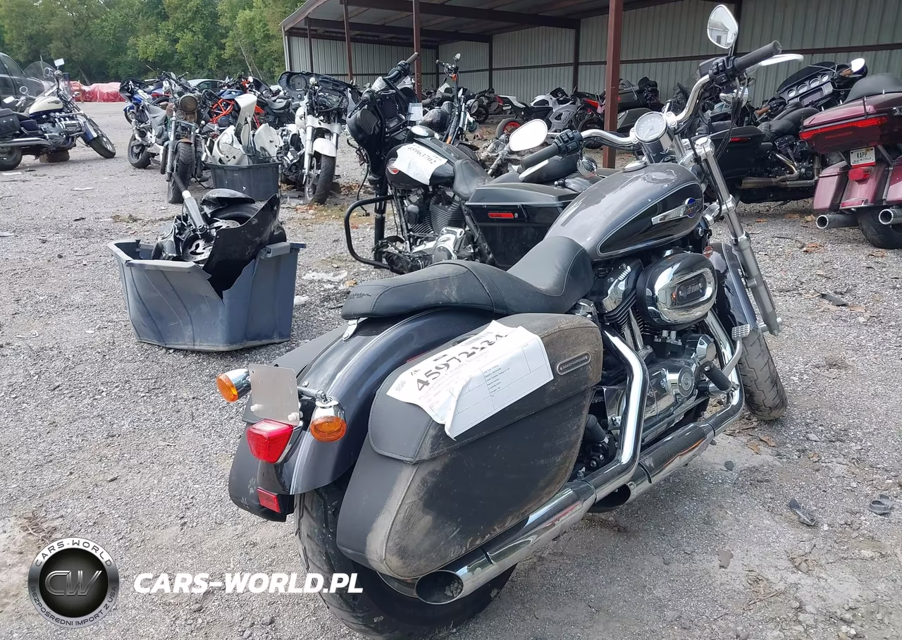 2014 Harley-Davidson Xl1200 C VIN:1HD1CT317EC441789 - 4