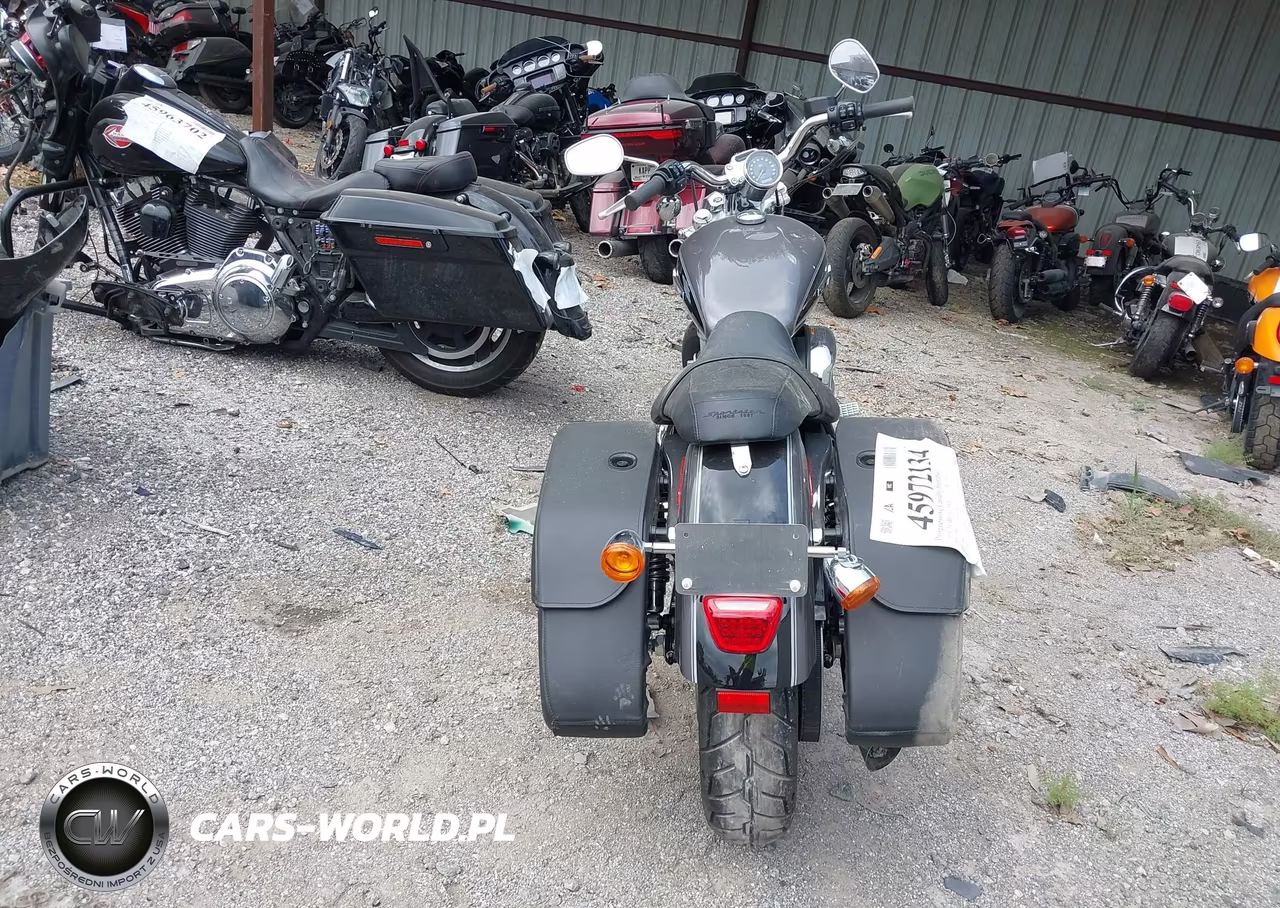 2014 Harley-Davidson Xl1200 C VIN:1HD1CT317EC441789 - 6