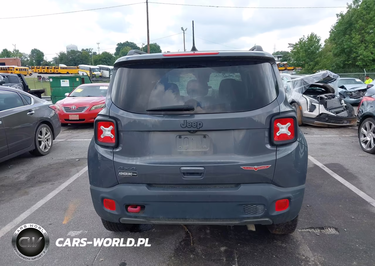 2022 Jeep Renegade Trailhawk 4X4 VIN:ZACNJDC15NPN82769 - 16