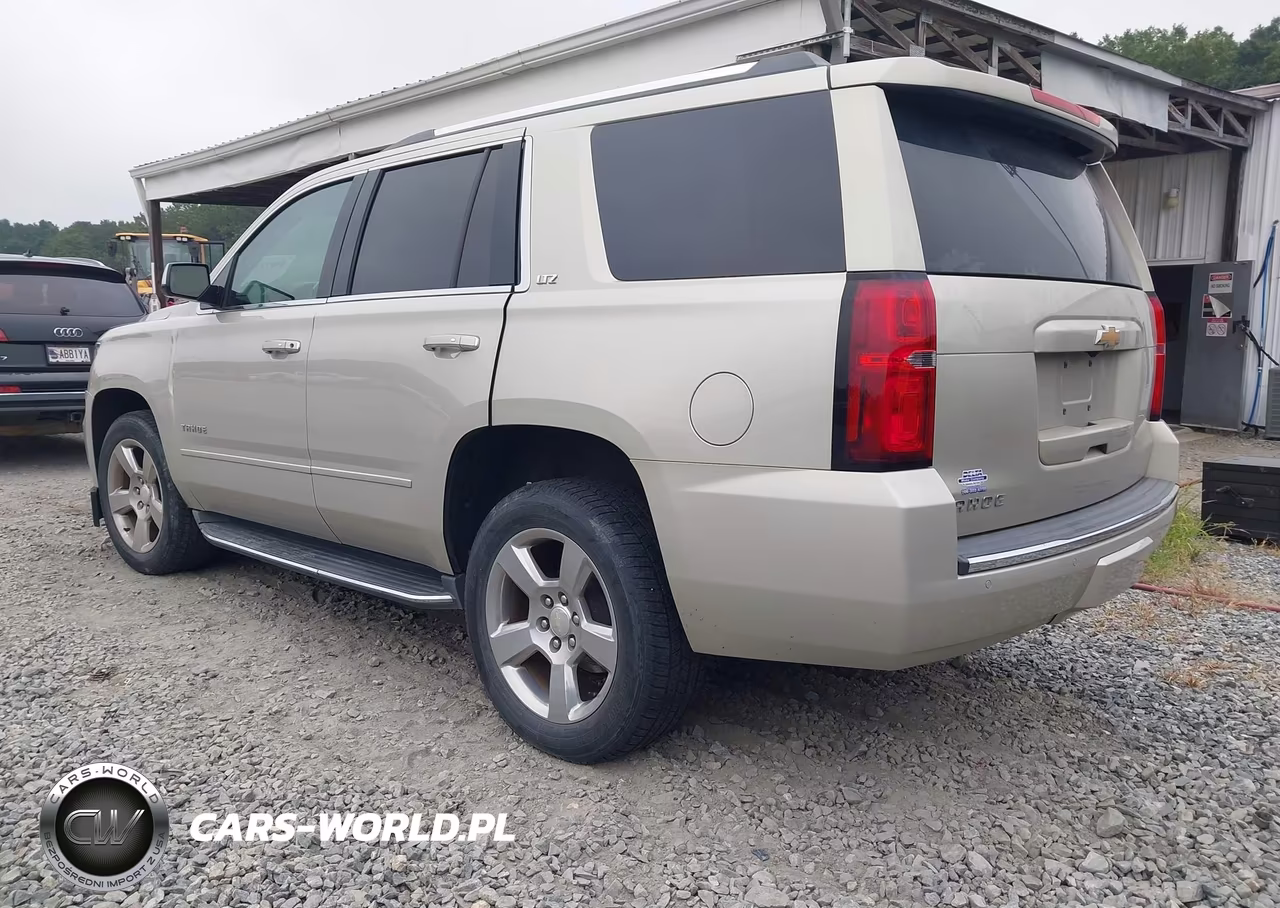 2016 Chevrolet Tahoe Ltz VIN:1GNSCCKC7GR453747 - 3