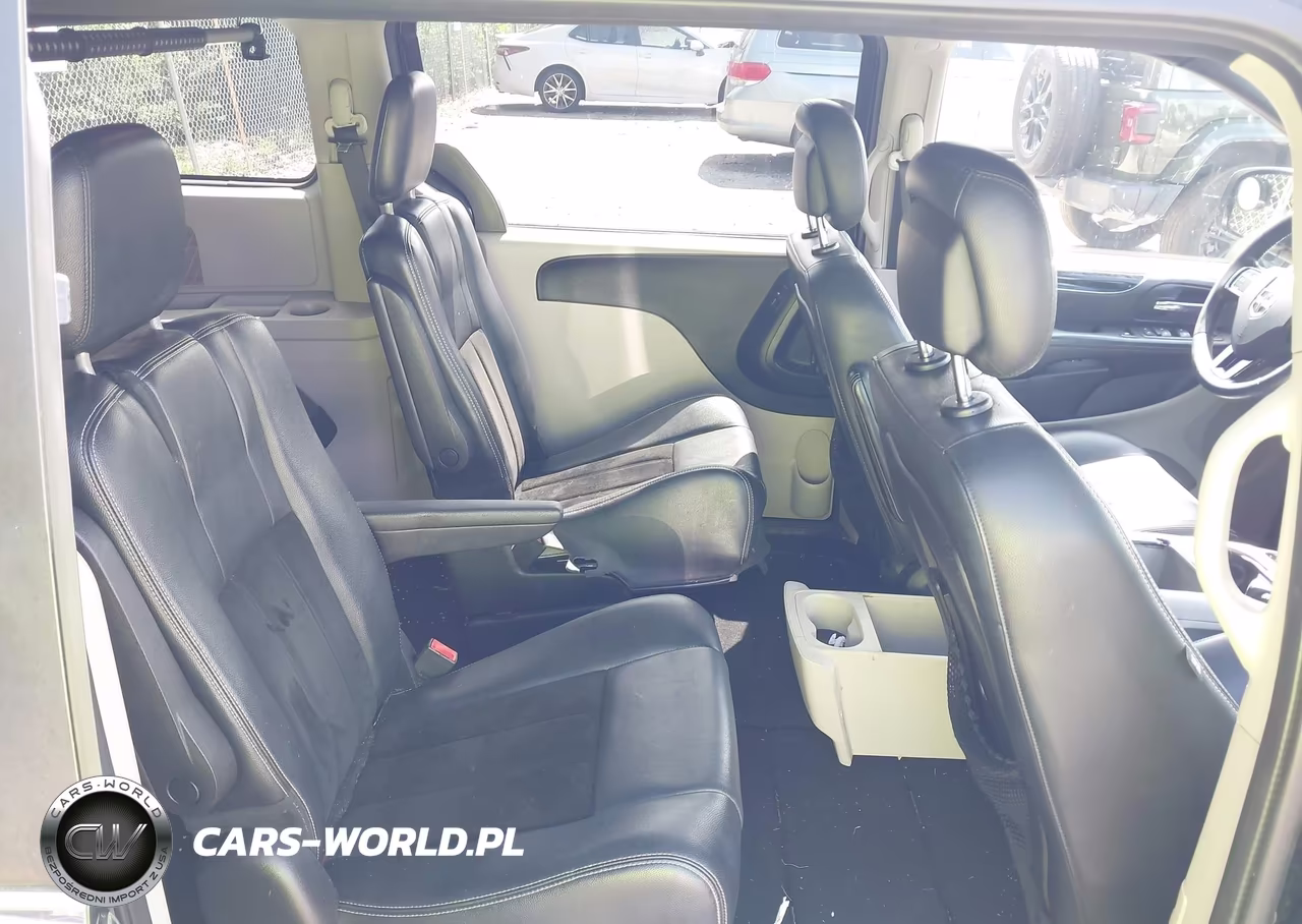 2017 Dodge Grand Caravan Sxt VIN:2C4RDGCG9HR671570 - 8