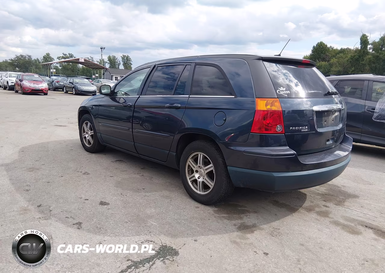 2008 Chrysler Pacifica Touring VIN:2A8GF68X08R143820 - 3