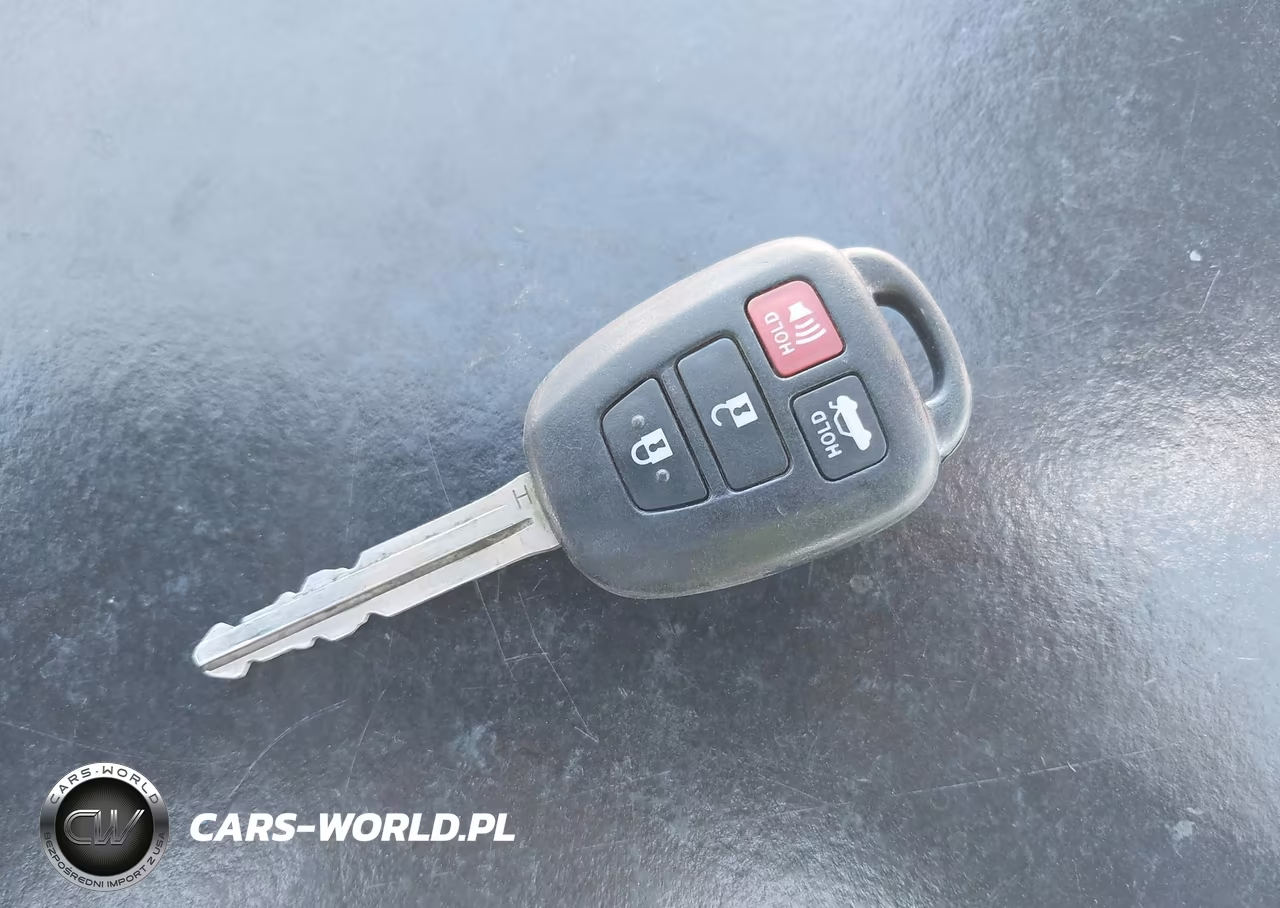 2016 Toyota Corolla Le Plus VIN:5YFBURHE6GP412408 - 11