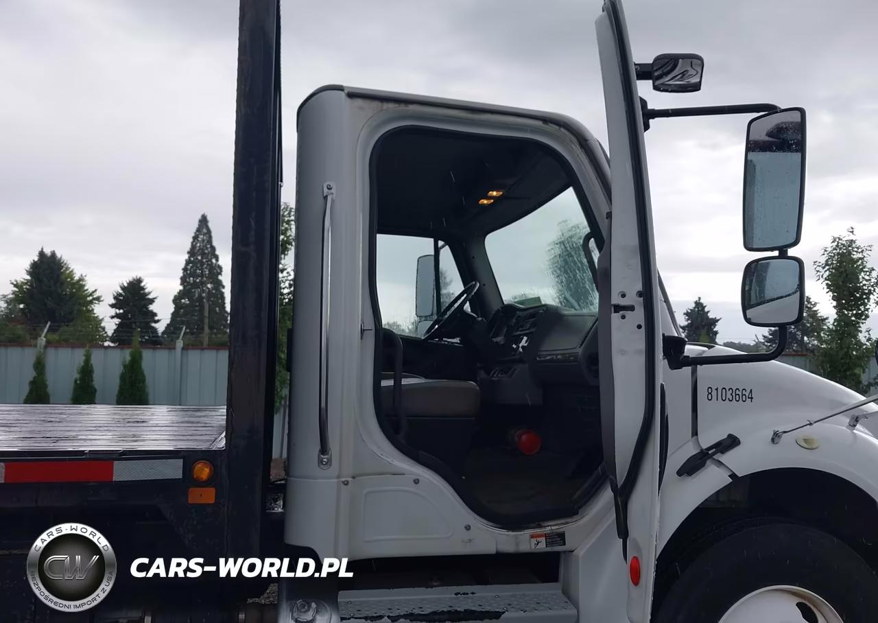 2014 Freightliner M2 106 Medium Duty VIN:1FVACWDU2EHFS5847 - 3