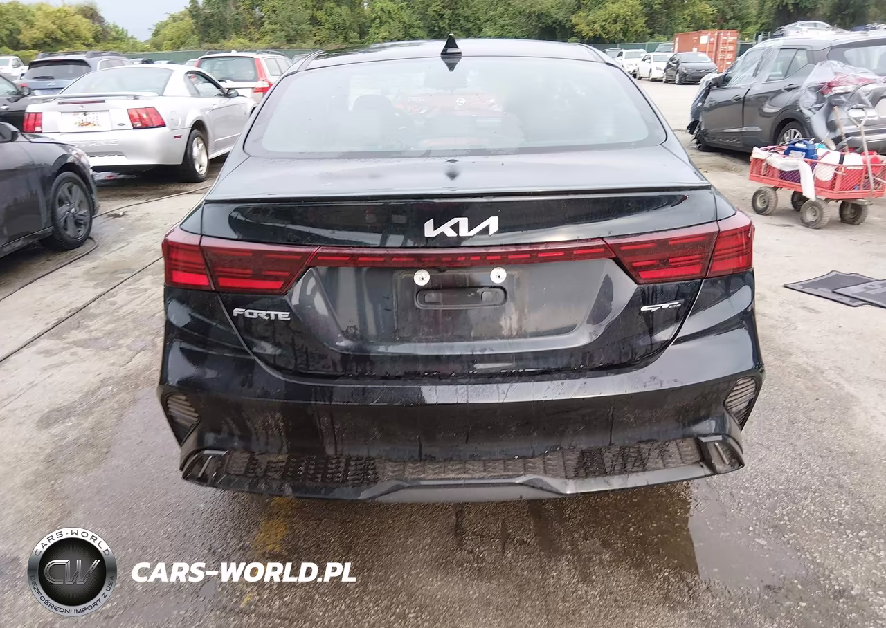 2023 Kia Forte Gt-Line VIN:3KPF54AD6PE588217 - 16