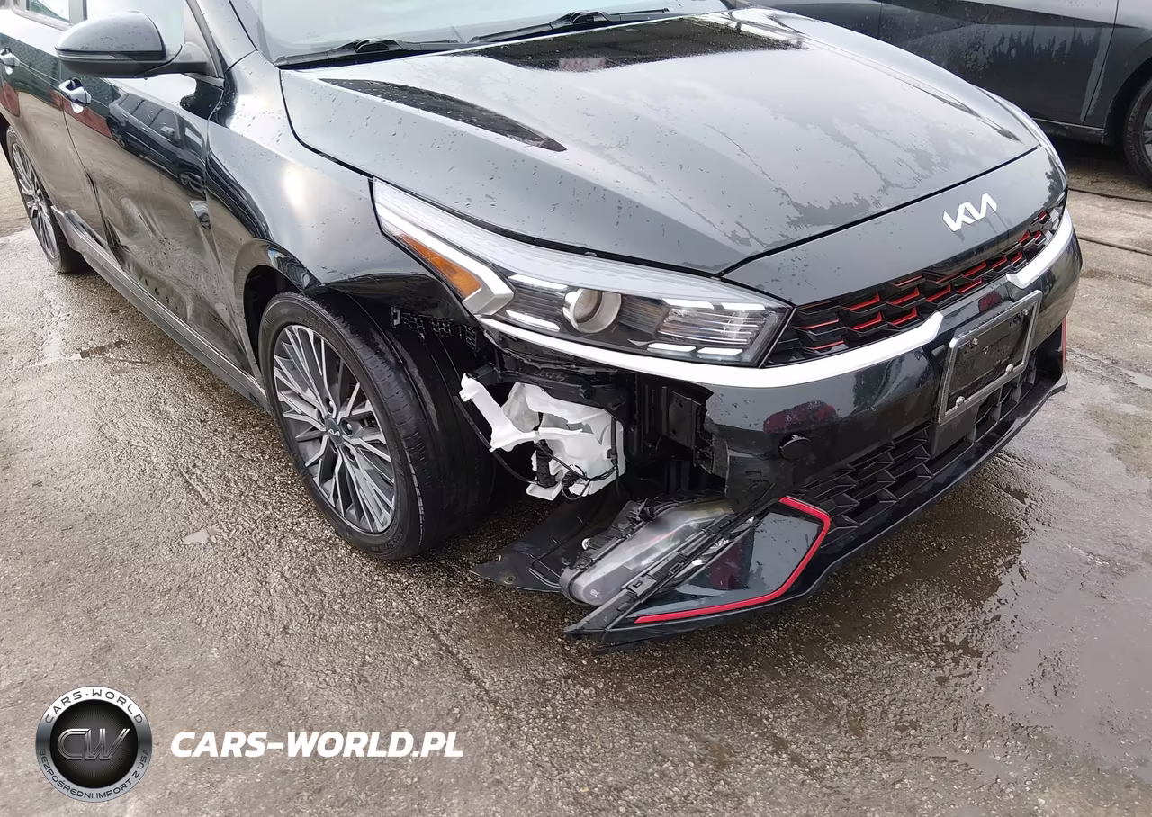 2023 Kia Forte Gt-Line VIN:3KPF54AD6PE588217 - 6