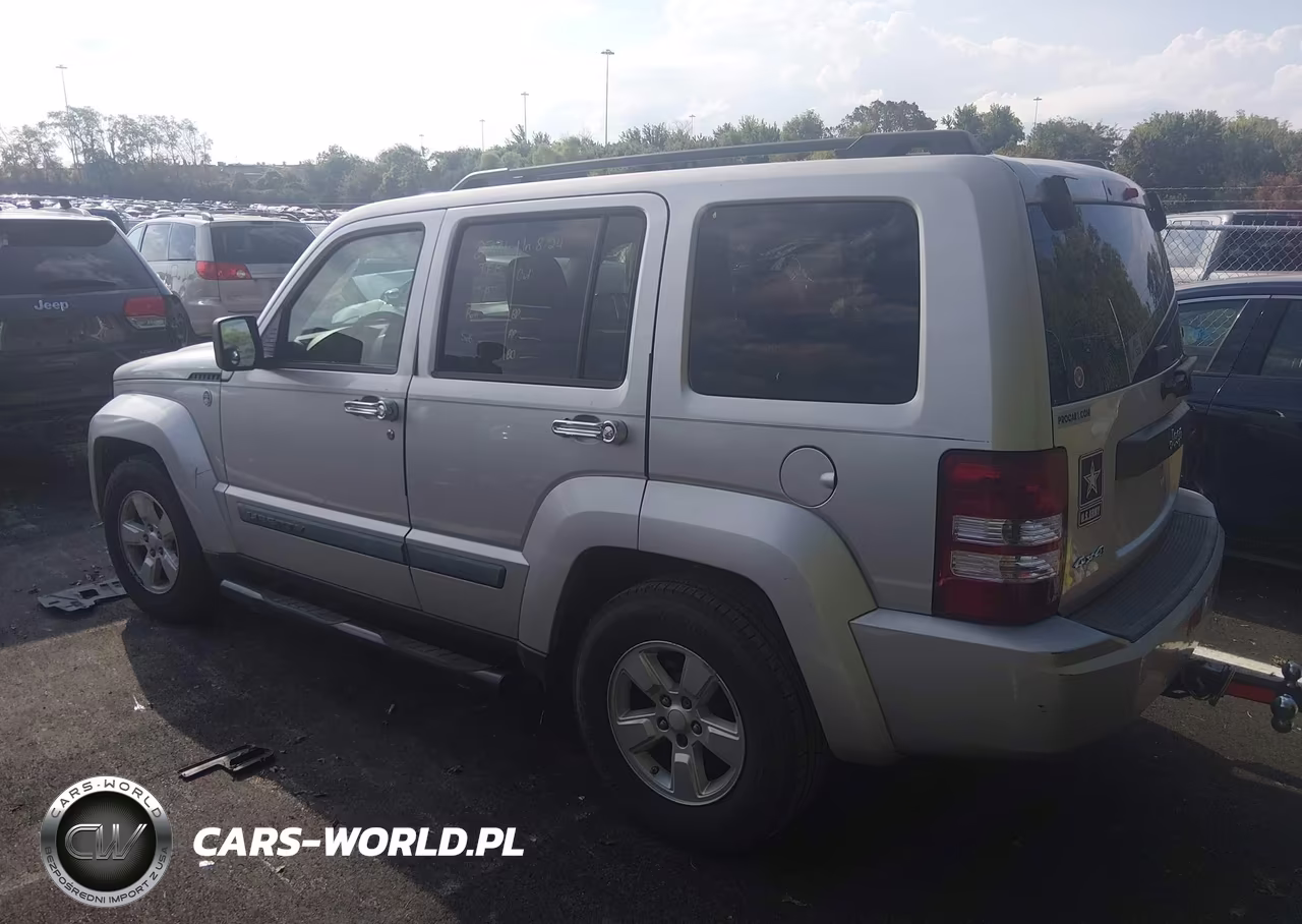 2009 Jeep Liberty Sport VIN:1J8GN28K89W512836 - 3