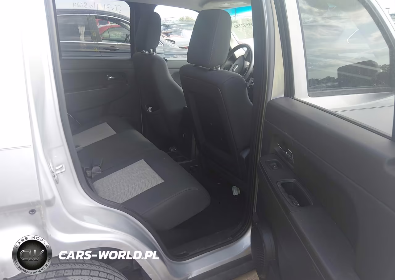 2009 Jeep Liberty Sport VIN:1J8GN28K89W512836 - 8