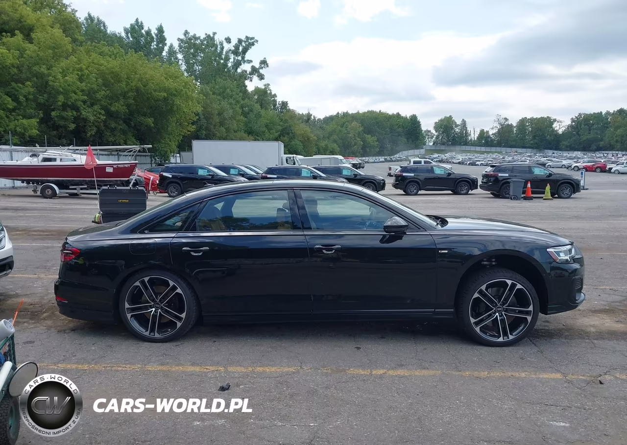 2025 Audi A8 L 55 Tfsi Quattro Tiptronic VIN:WAULDAF82SN012481 - 13