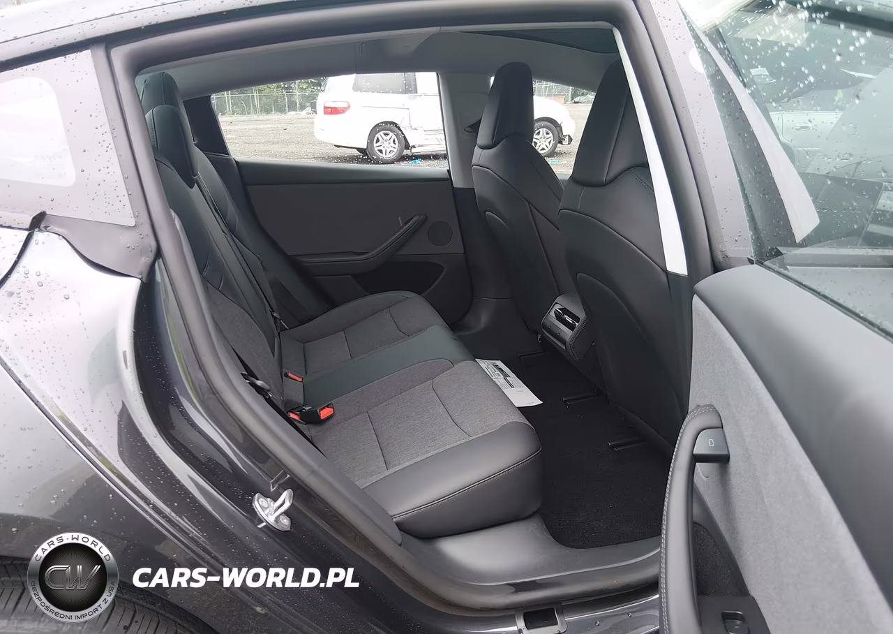 2026 Tesla Model 3 VIN:5YJ3E1EA6TF210775 - 8