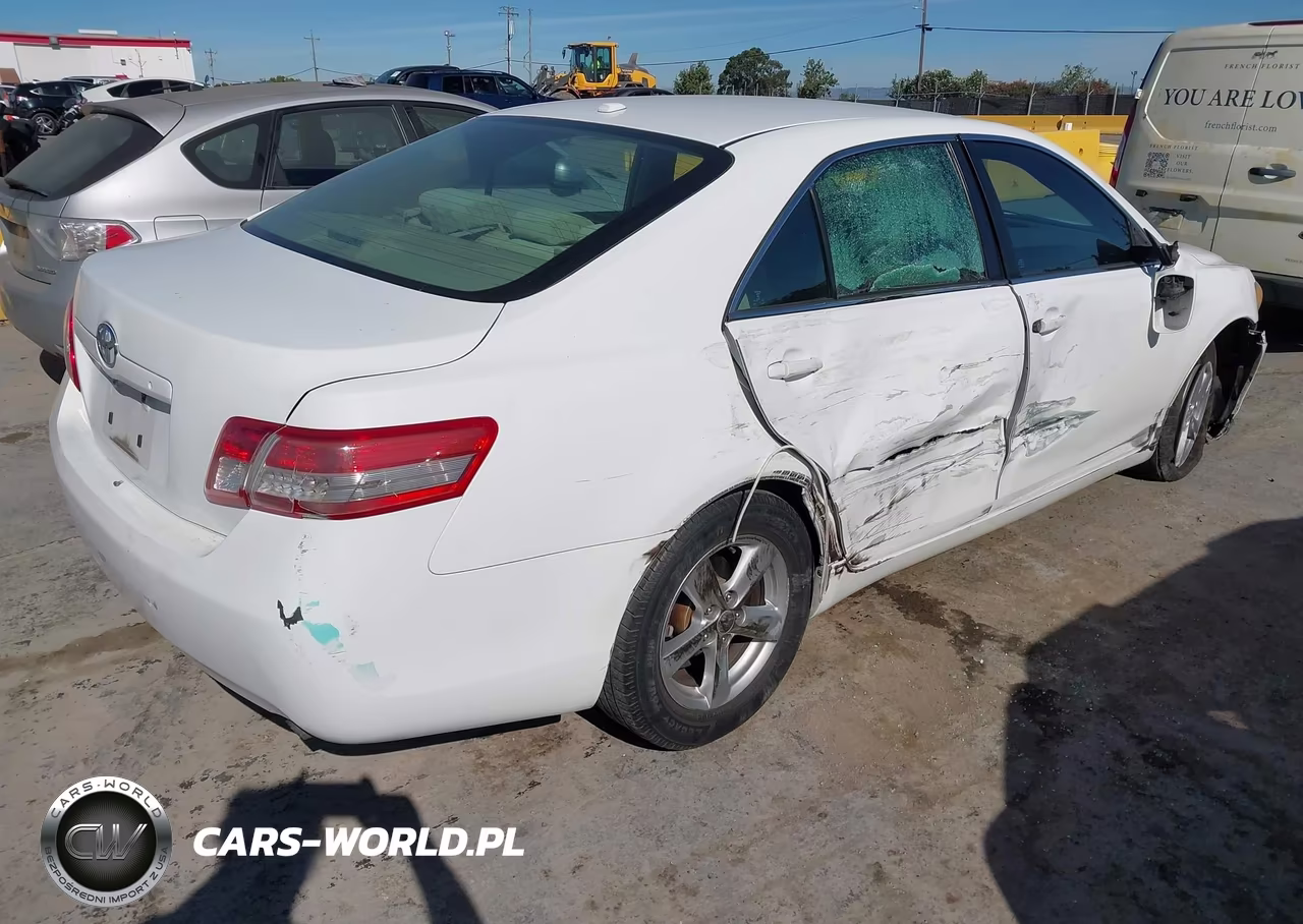 2010 Toyota Camry VIN:4T1BF3EK1AU552194 - 4