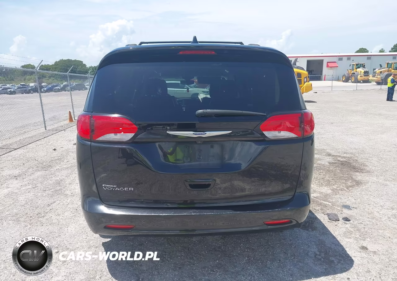 2020 Chrysler Voyager Lxi VIN:2C4RC1DG6LR148840 - 15