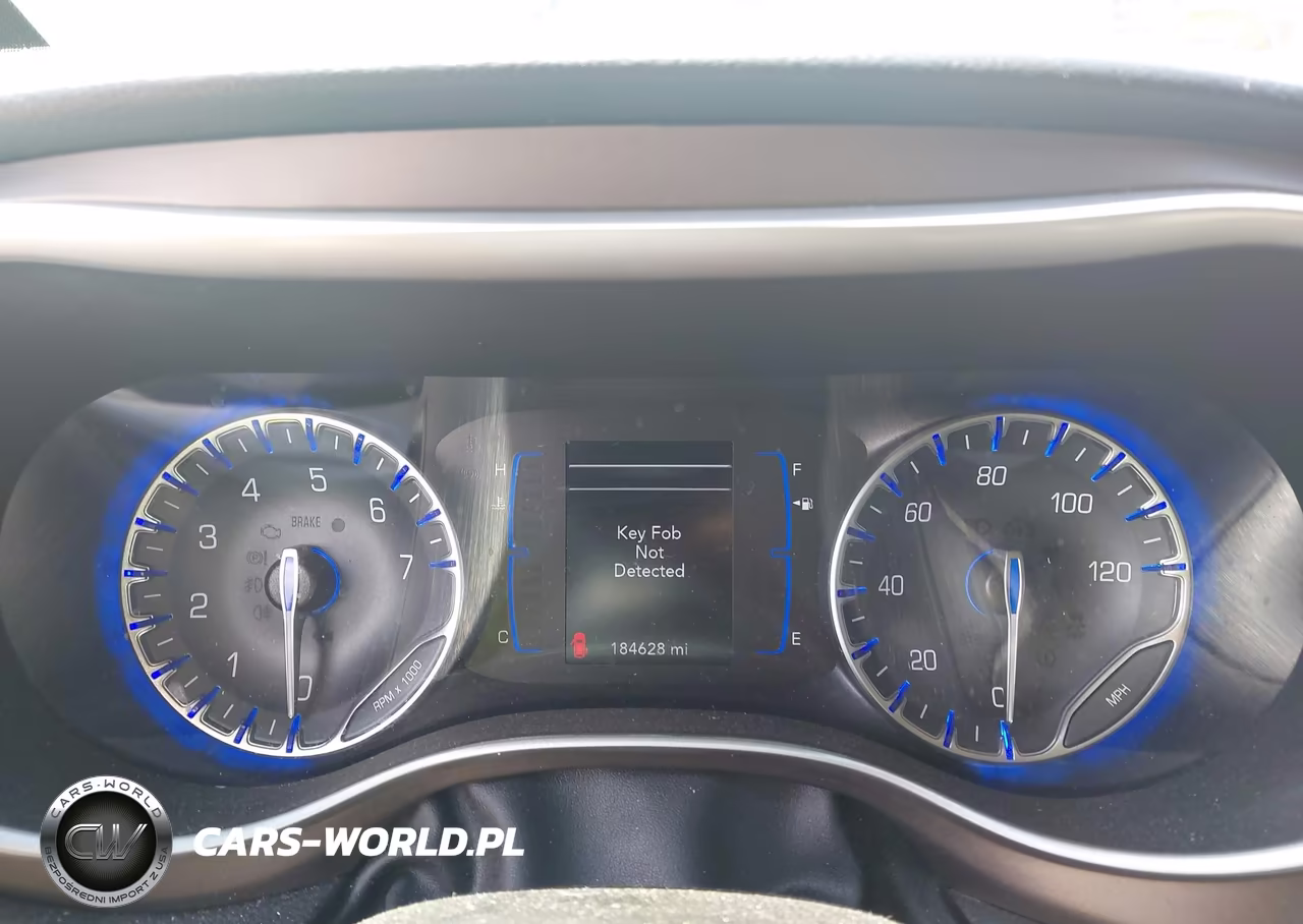 2020 Chrysler Voyager Lxi VIN:2C4RC1DG6LR148840 - 7
