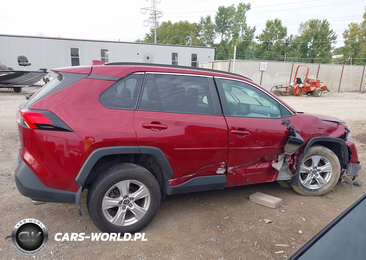 2021 Toyota Rav4 Xle VIN:2T3P1RFV8MW187329 - 13
