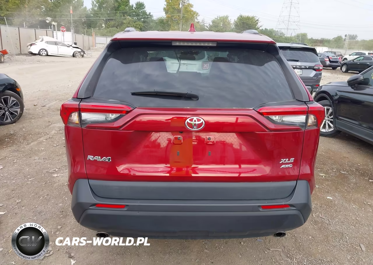 2021 Toyota Rav4 Xle VIN:2T3P1RFV8MW187329 - 16