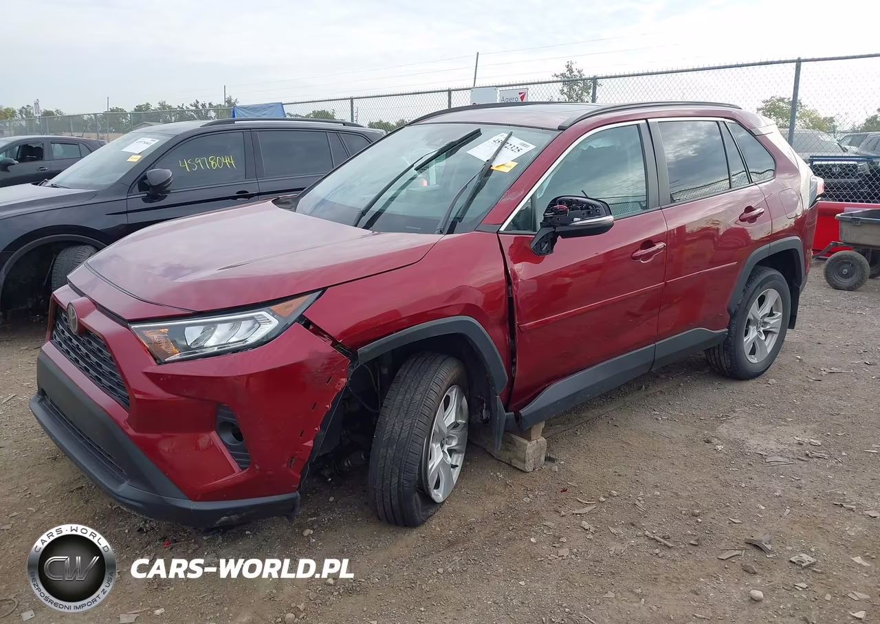 2021 Toyota Rav4 Xle VIN:2T3P1RFV8MW187329 - 2