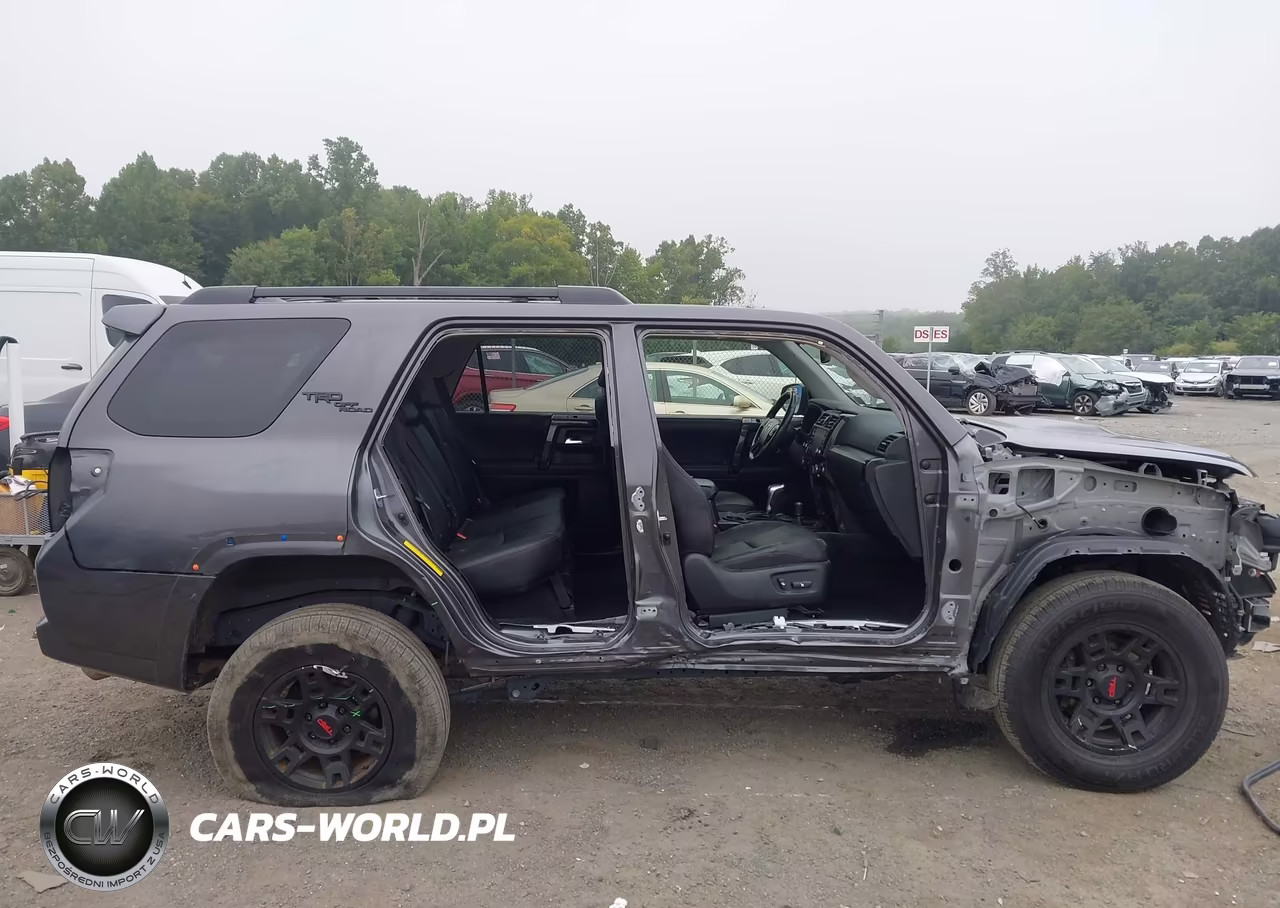 2023 Toyota 4Runner Trd Off Road Premium VIN:JTERU5JR3P6146787 - 6
