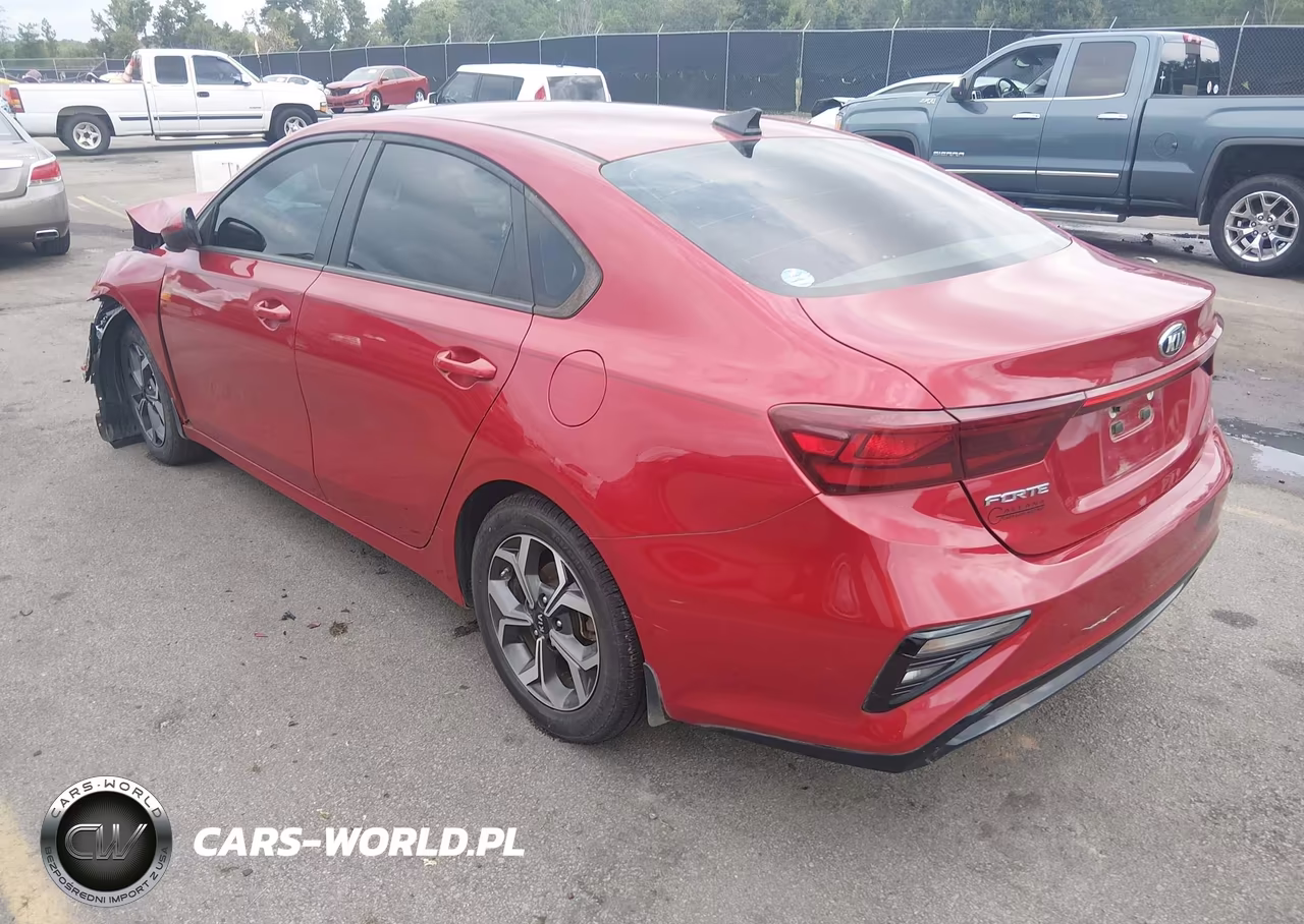 2019 Kia Forte Lxs VIN:3KPF24AD5KE057009 - 3
