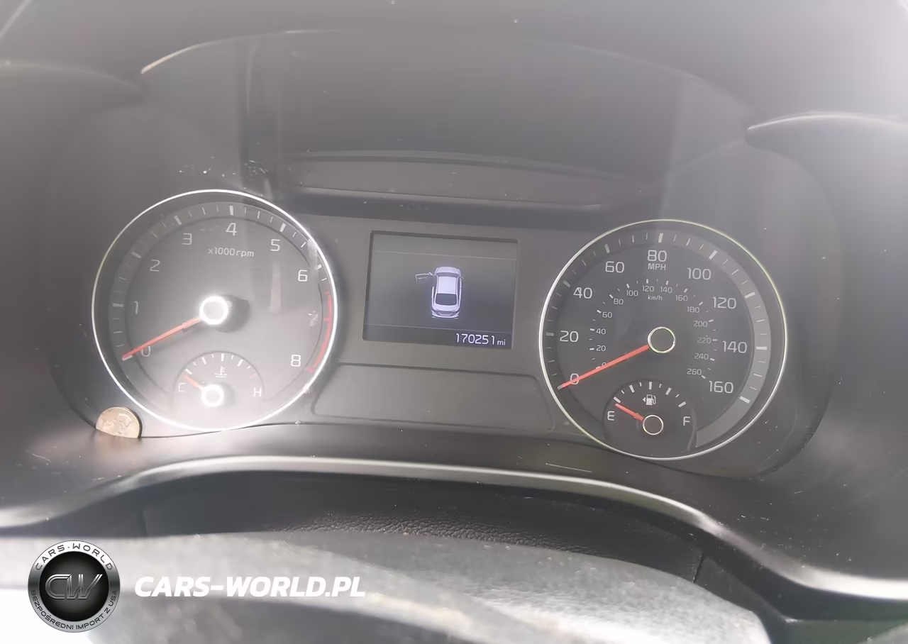 2019 Kia Forte Lxs VIN:3KPF24AD5KE057009 - 7