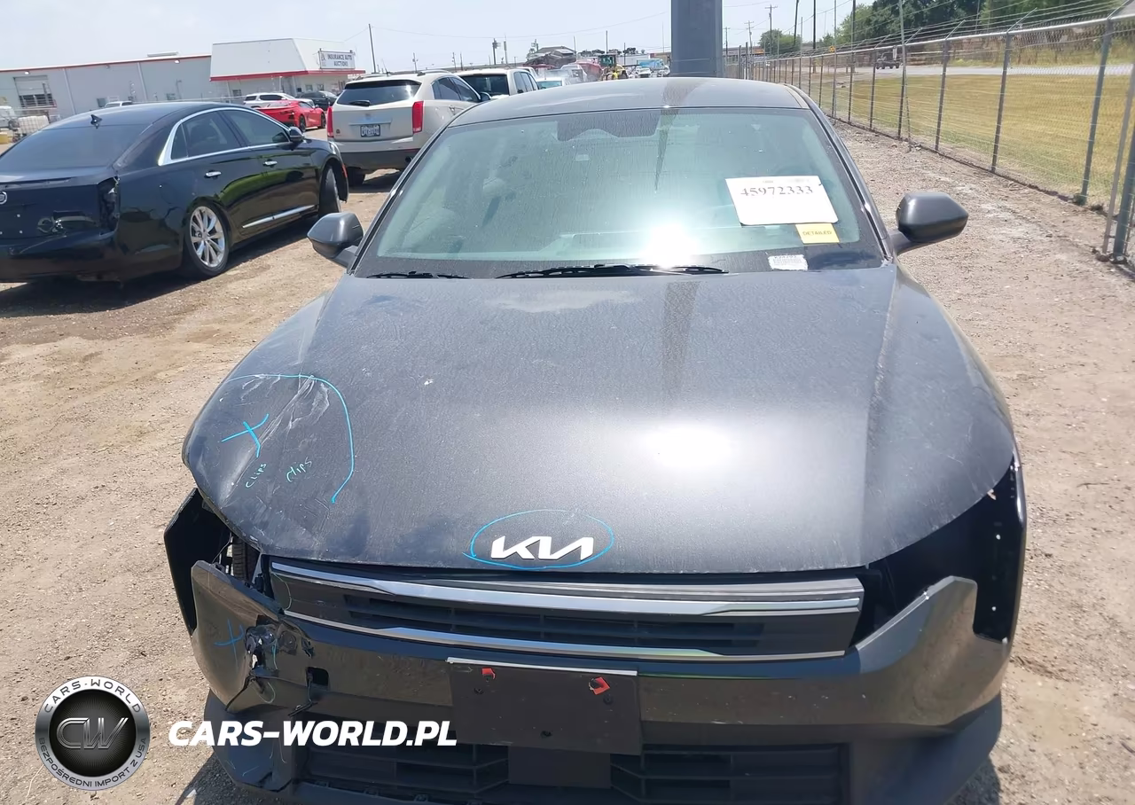 2025 Kia K4 Lxs VIN:3KPFT4DE3SE220189 - 13
