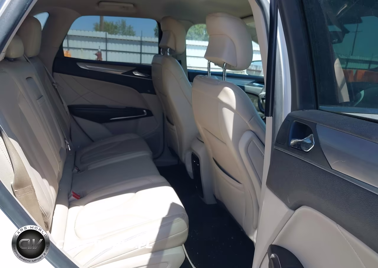 2019 Lincoln Mkc Standard VIN:5LMCJ1D98KUL37139 - 8
