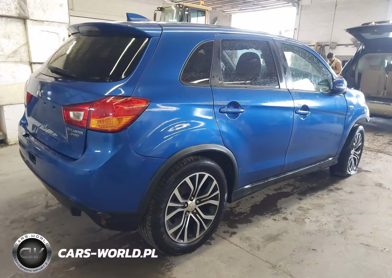 2017 Mitsubishi Outlander Sport VIN:JA4AR3AU1HZ005173 - 4