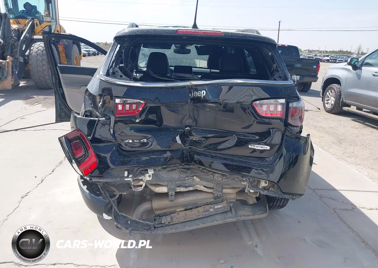 2023 Jeep Compass Latitude 4X4 VIN:3C4NJDBN2PT571313 - 6