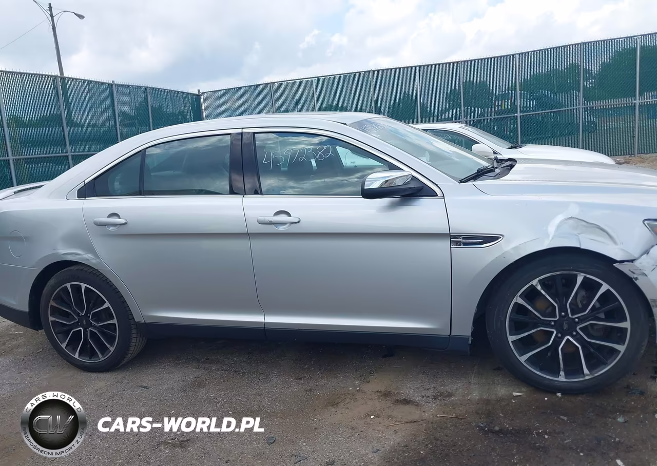 2019 Ford Taurus Limited VIN:1FAHP2J81KG116046 - 13