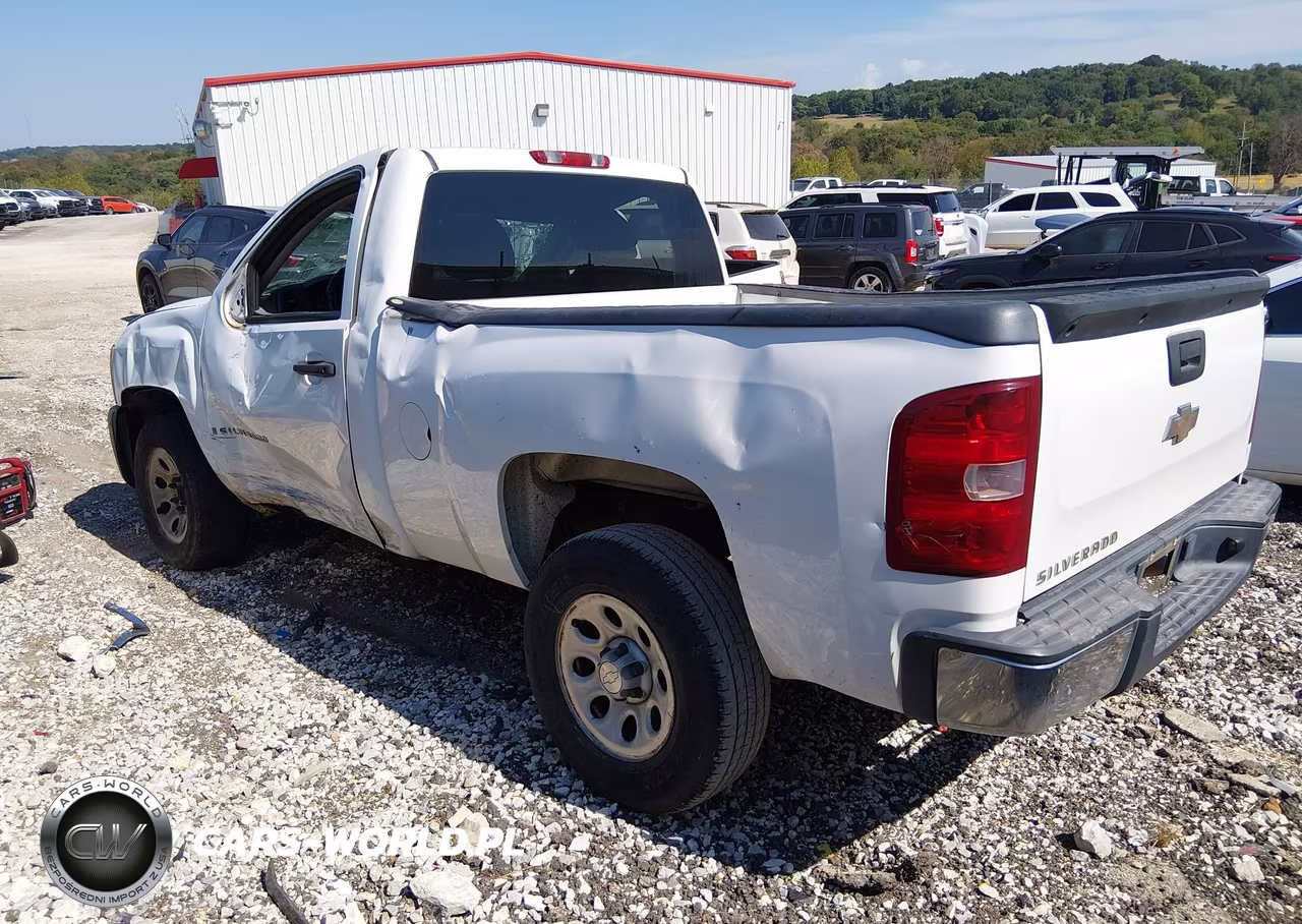 2008 Chevrolet Silverado 1500 Work Truck VIN:1GCEC14C28Z324095 - 3