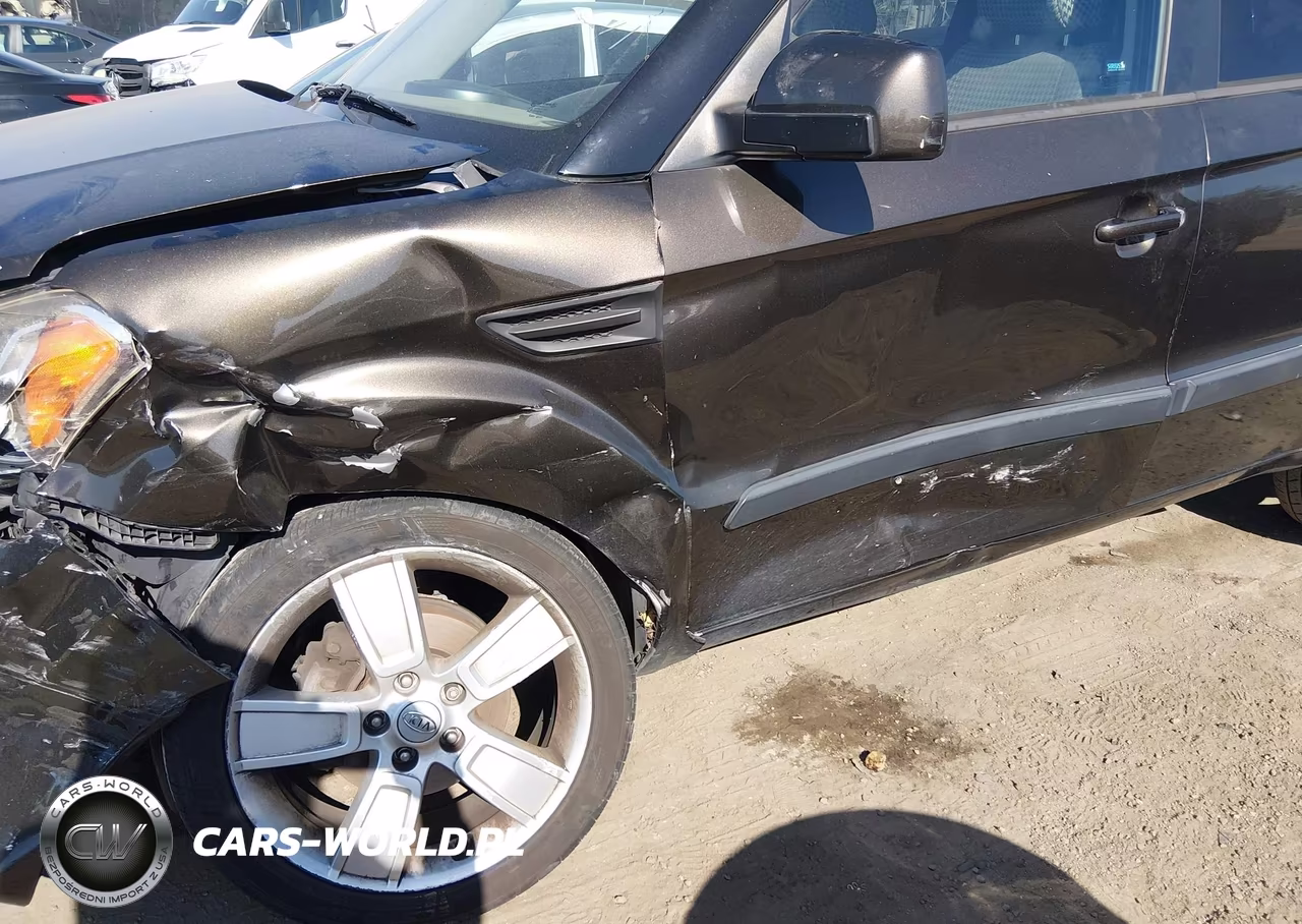 2011 Kia Soul ! VIN:KNDJT2A2XB7223289 - 11