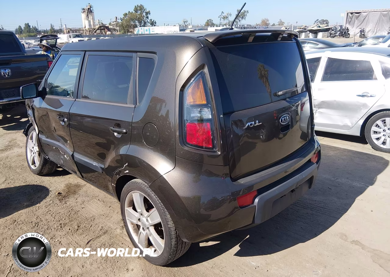 2011 Kia Soul ! VIN:KNDJT2A2XB7223289 - 3