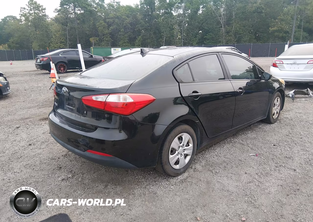 2015 Kia Forte Lx VIN:KNAFK4A61F5437092 - 4