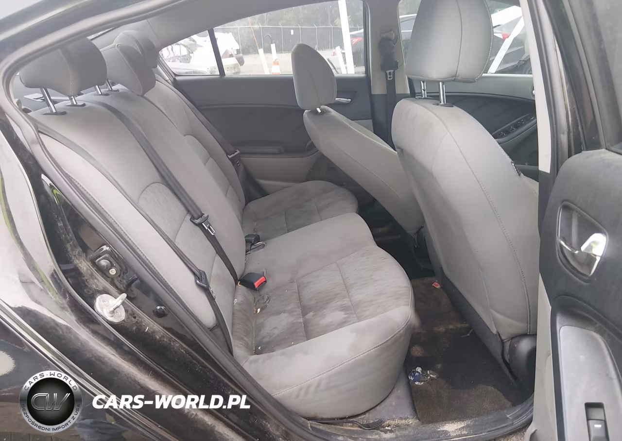 2015 Kia Forte Lx VIN:KNAFK4A61F5437092 - 8